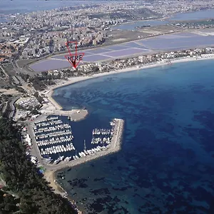 Lewis Poetto Beach Cagliari